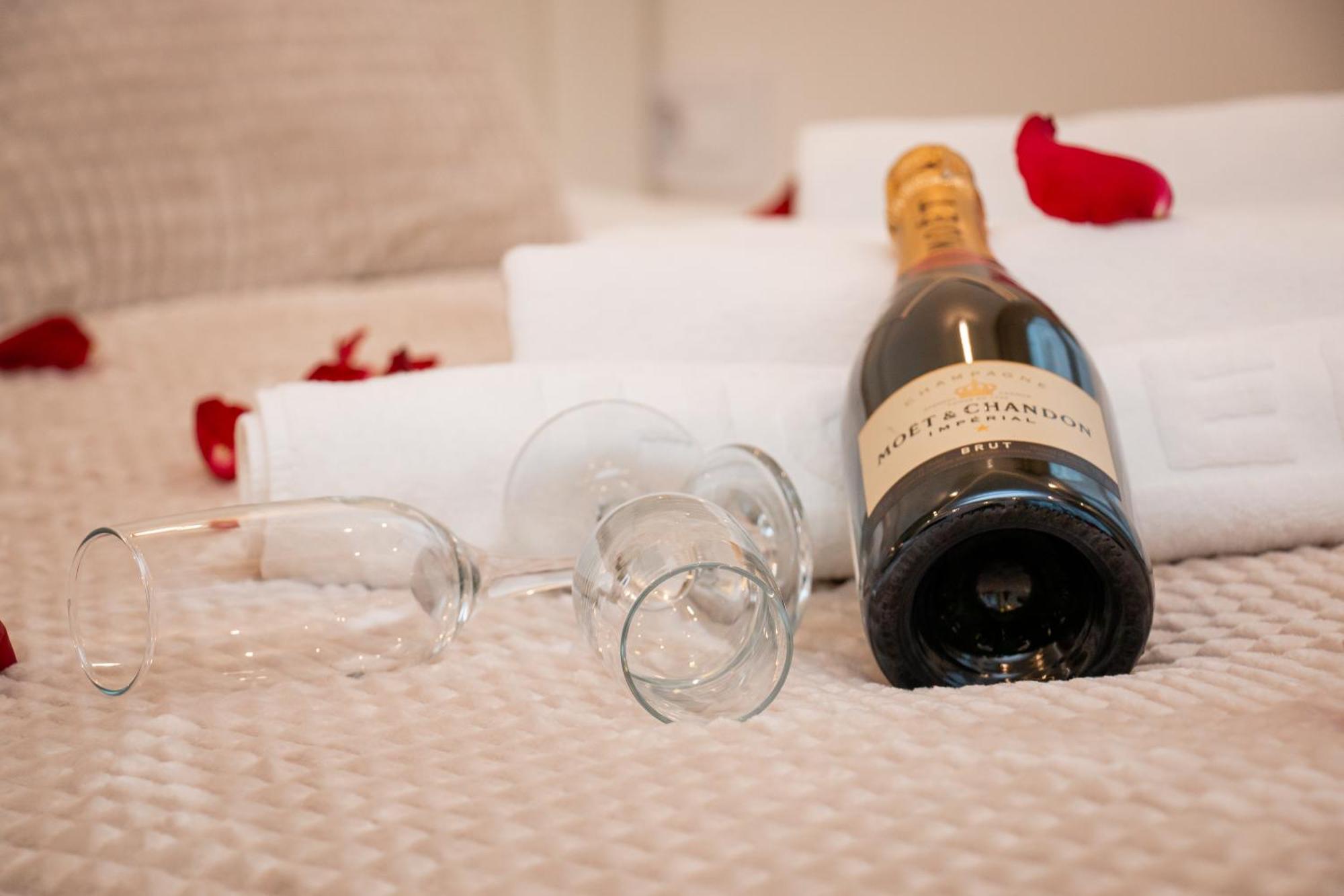 Sinfonia Lux Apartment Beograd Ngoại thất bức ảnh